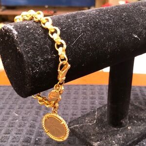 Chic Gold Charm Bracelet